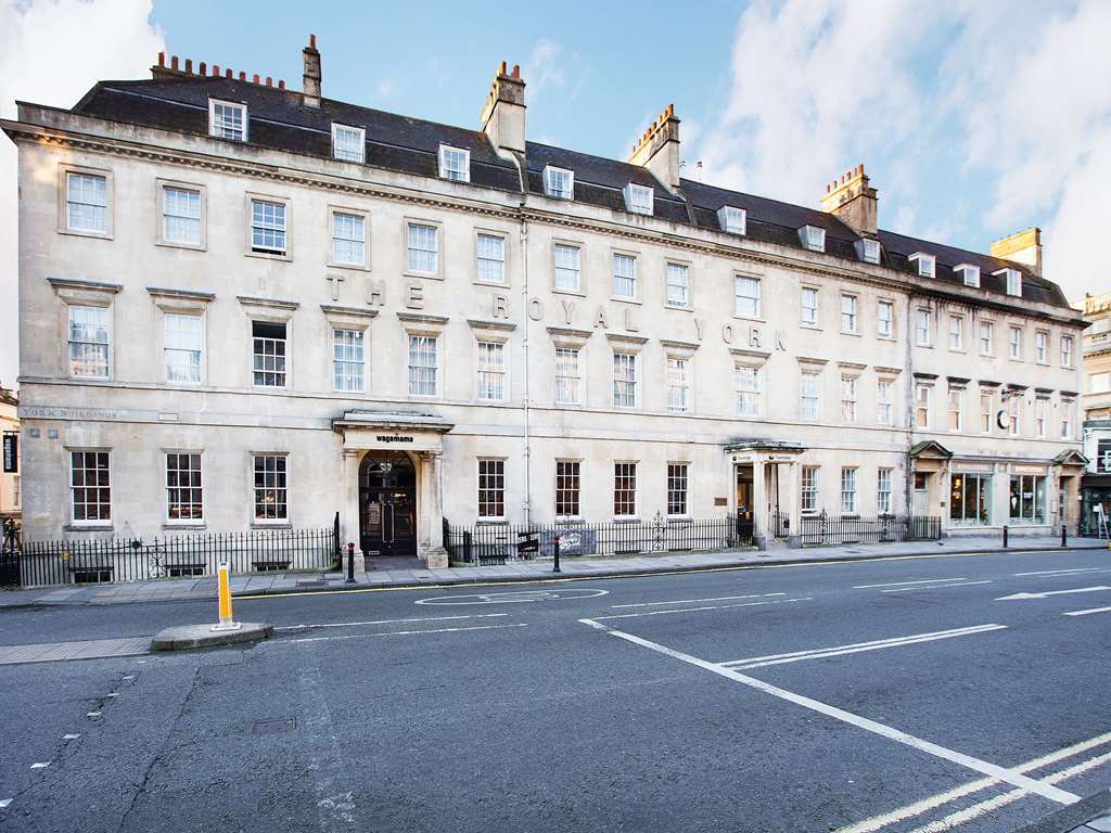 Travelodge Bath Central Экстерьер фото